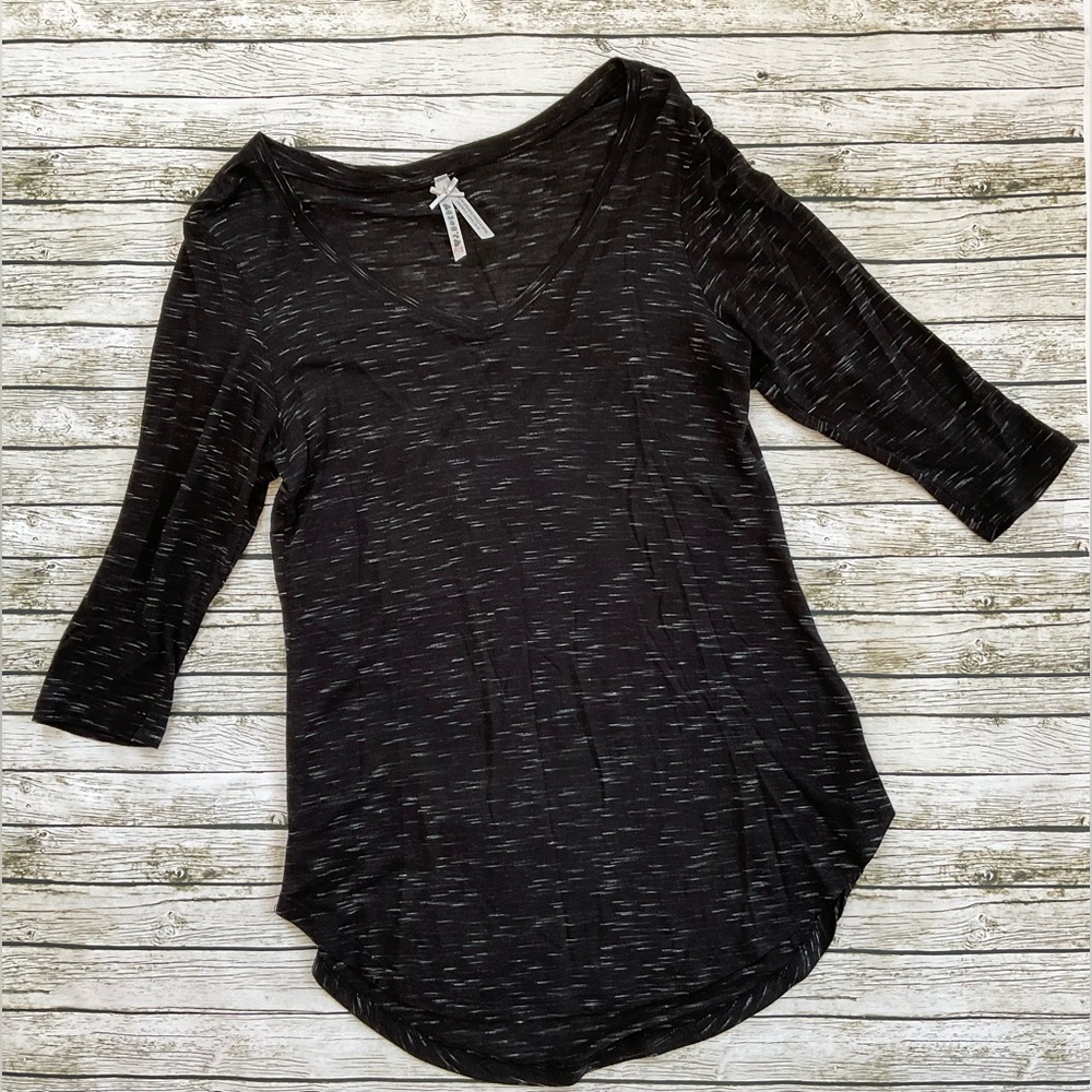 J.o&co v neck shirt small